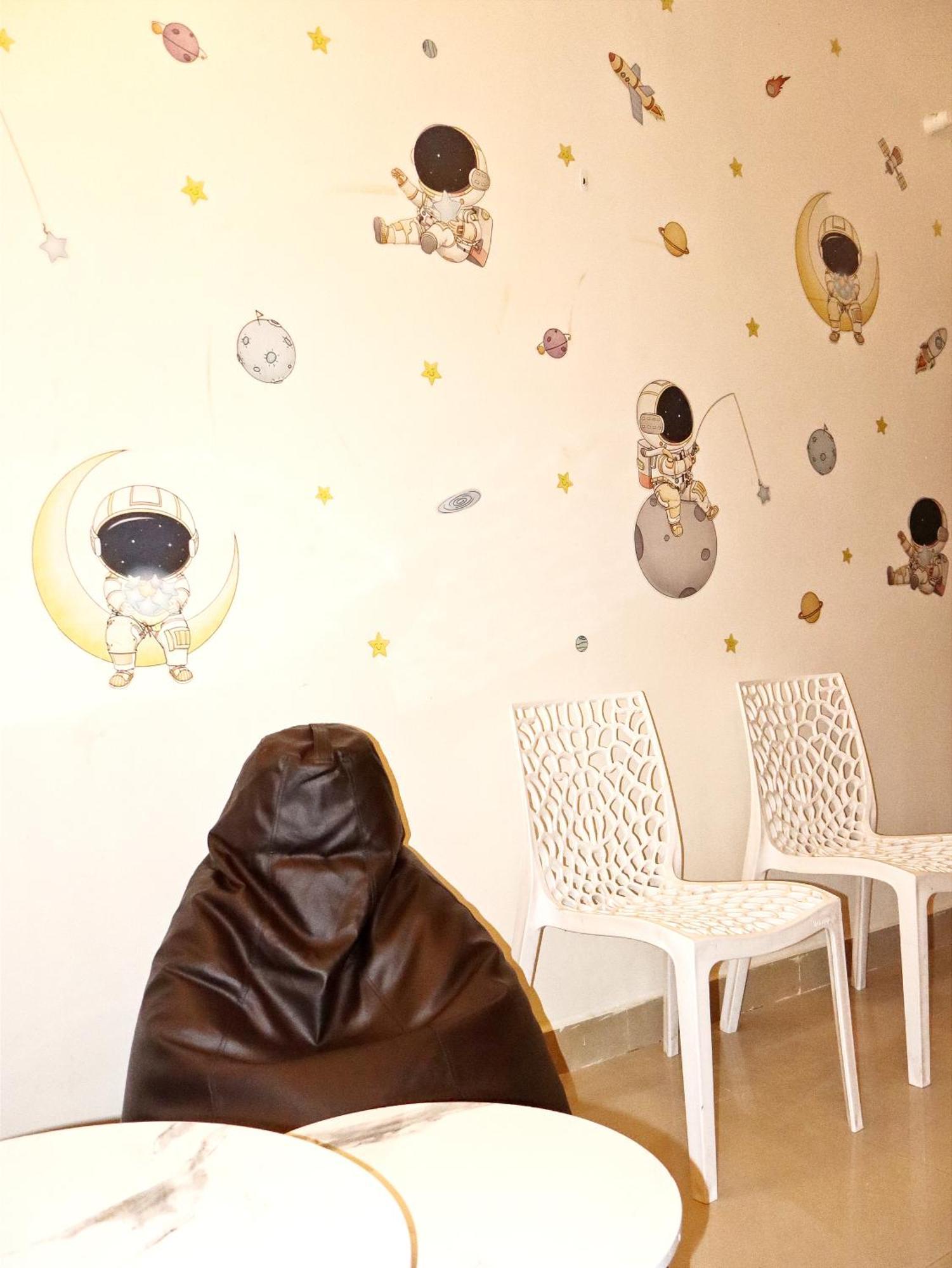 Nomad'S Nest Backpackers Hostel グワーハーティー エクステリア 写真